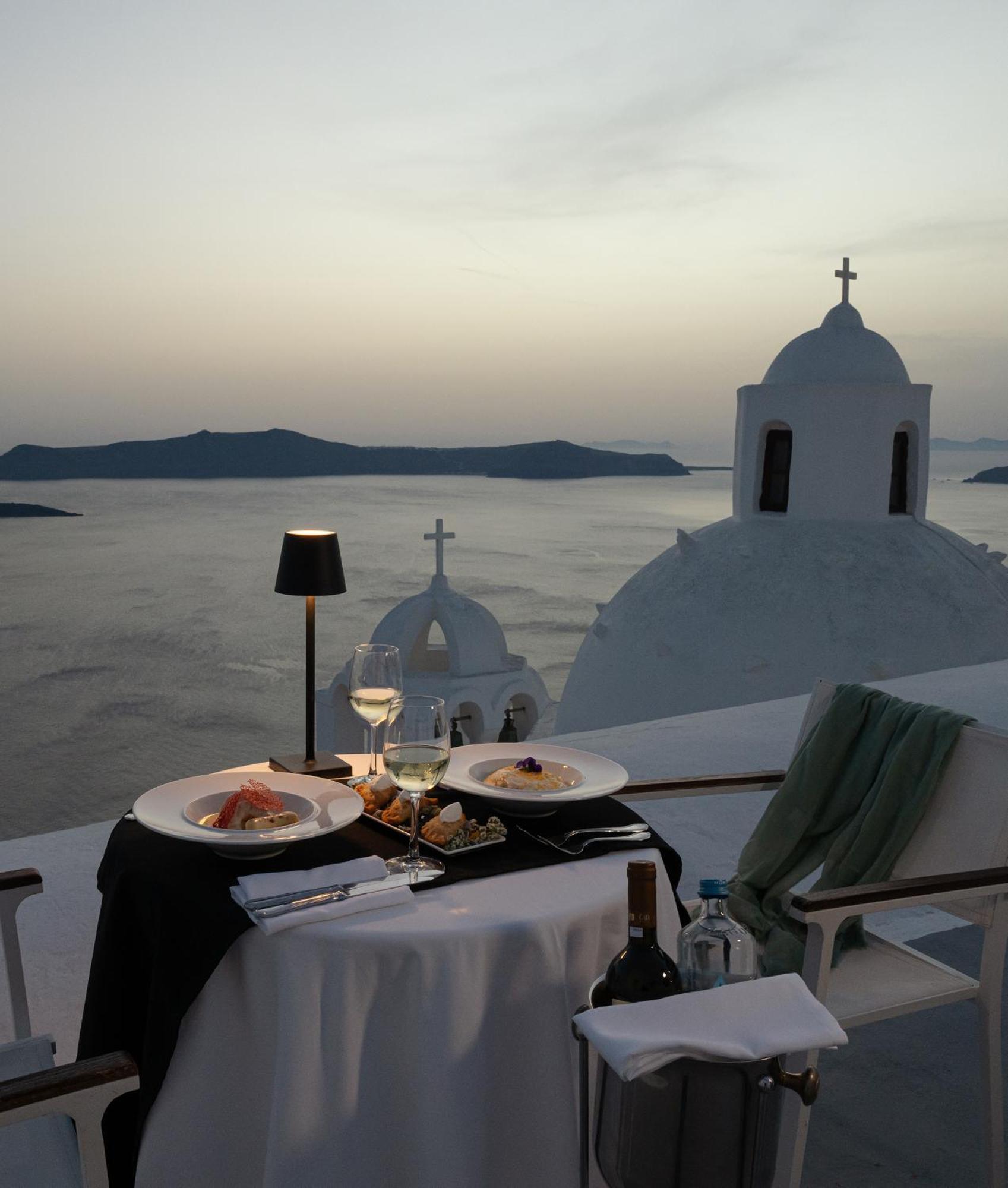 Aigialos Luxury Traditional Settlement Fira  Eksteriør bilde